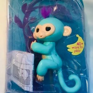 Fingerling Zoe Aqua Baby Finger Monkey Authentic Toy Novelty NIB